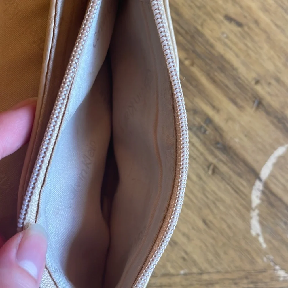 Calvin Klein Purse - Picture 4 of 5